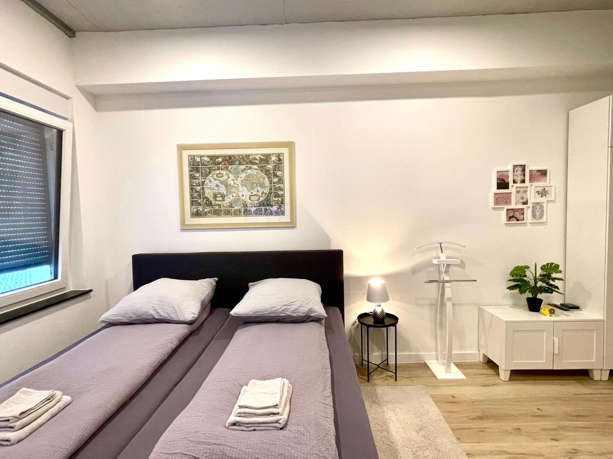 Apartment Neu Wunderschoenenes Weisses Am Schloessle Zentrum Goldstadt *