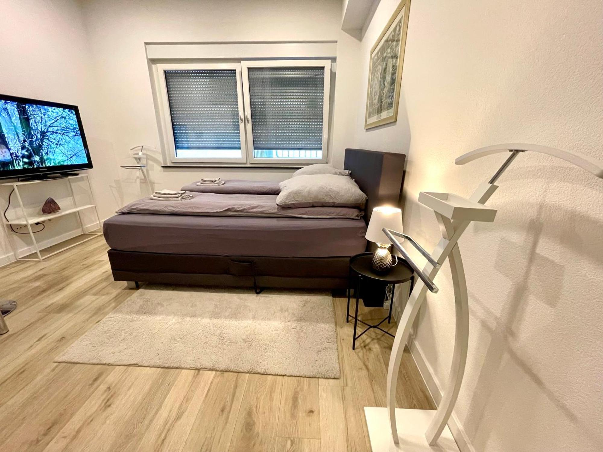 Apartment Neu Wunderschoenenes Weisses Am Schloessle Zentrum Goldstadt *