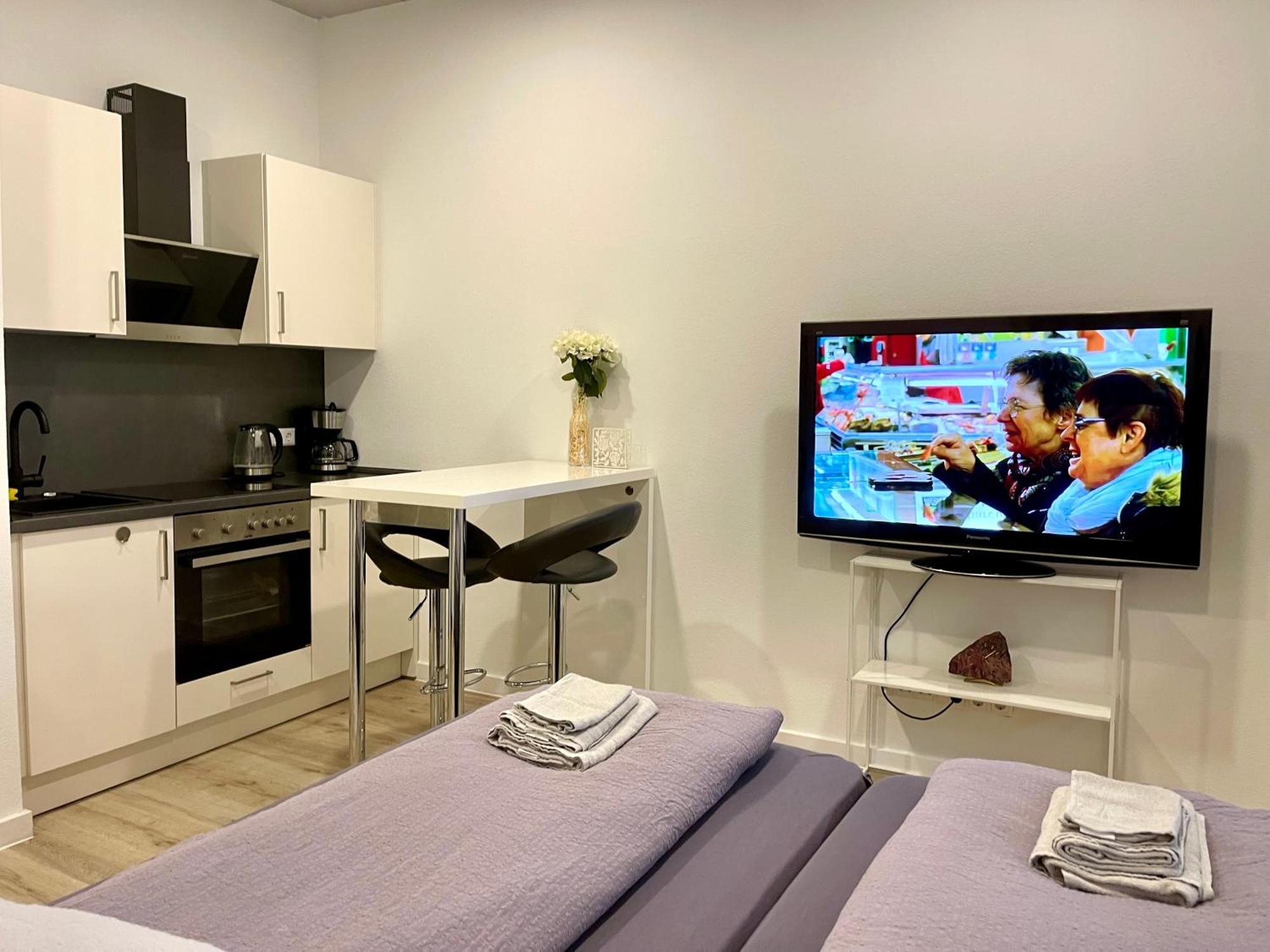 Neu Wunderschoenenes Weisses Am Schloessle Zentrum Goldstadt Apartment