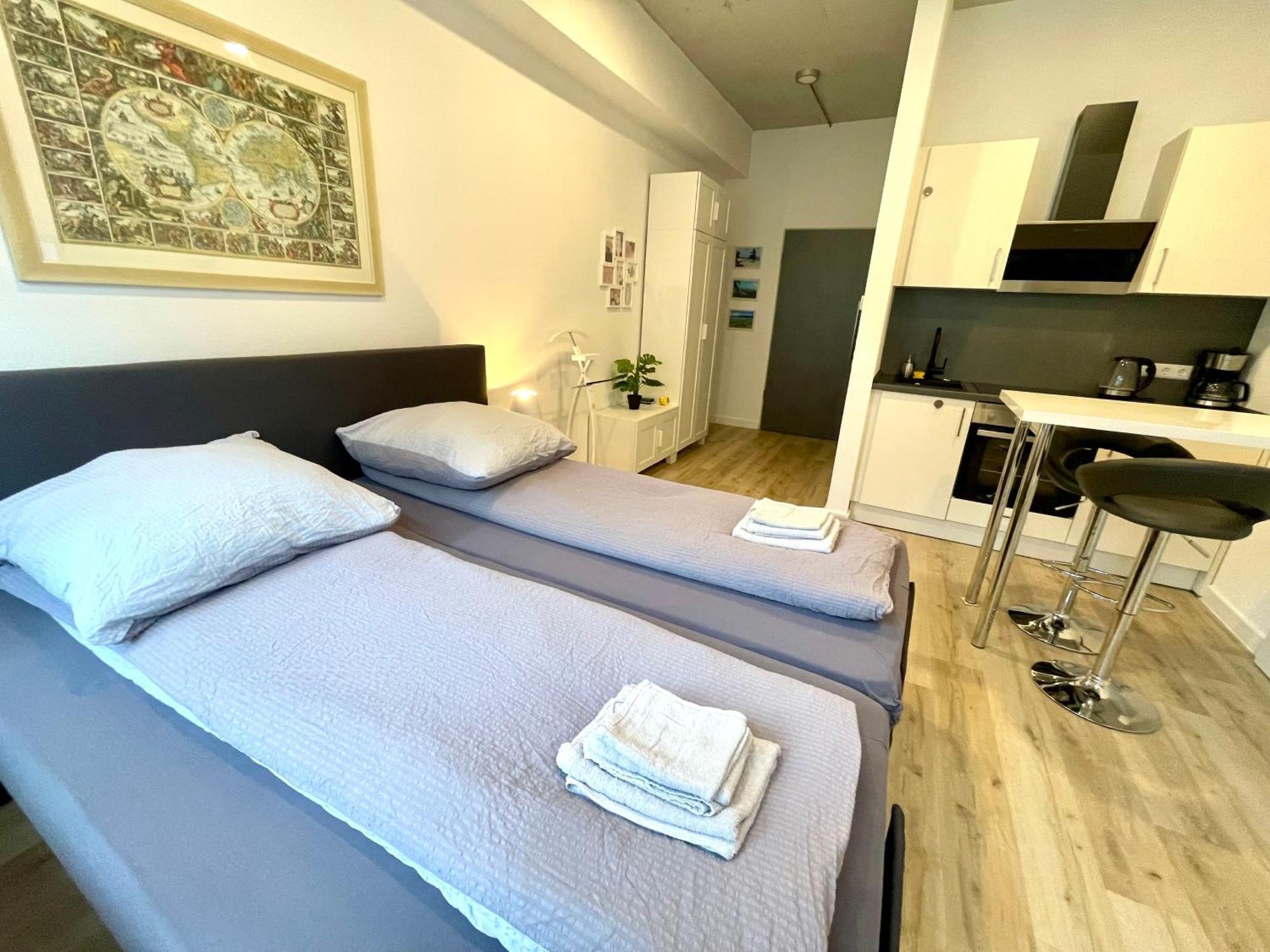 Apartment Neu Wunderschoenenes Weisses Am Schloessle Zentrum Goldstadt *